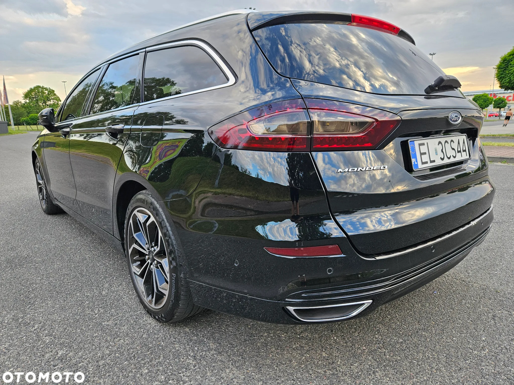 Ford Mondeo Turnier 2.0 TDCi Start-Stopp PowerShift-Aut Business Edition - 24