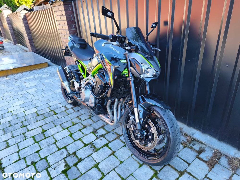 Kawasaki Z 900 - 8