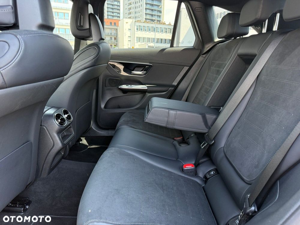 Mercedes-Benz GLC 200 d mHEV 4-Matic AMG Line - 27