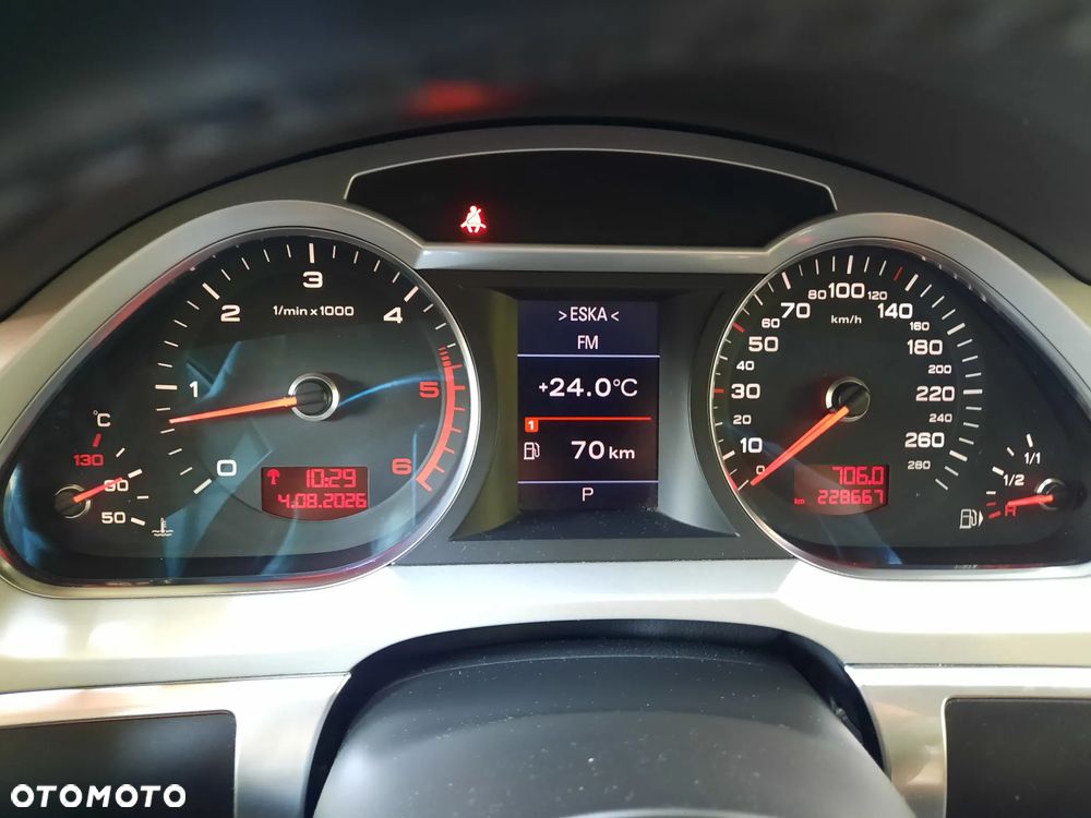 Audi A6 Avant 2.7 TDI DPF quattro tiptronic - 14
