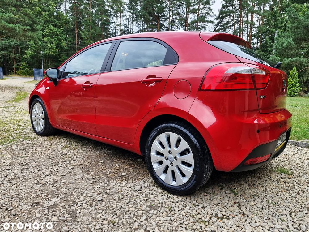 Kia Rio 1.4 Fifa World Cup Edition - 18