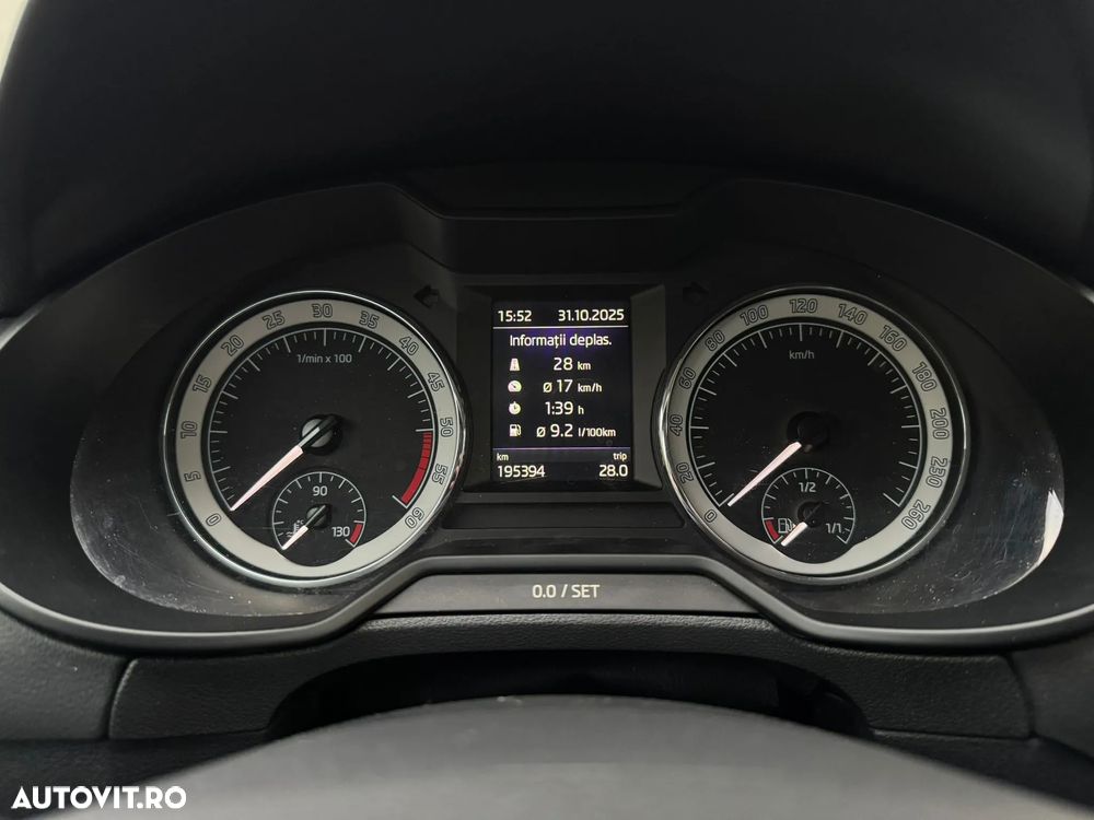 Skoda Octavia ver-2-0-tdi-150-cp-dsg-sportline - 17