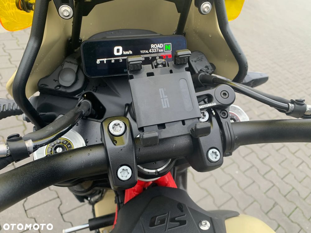 BMW R - 18
