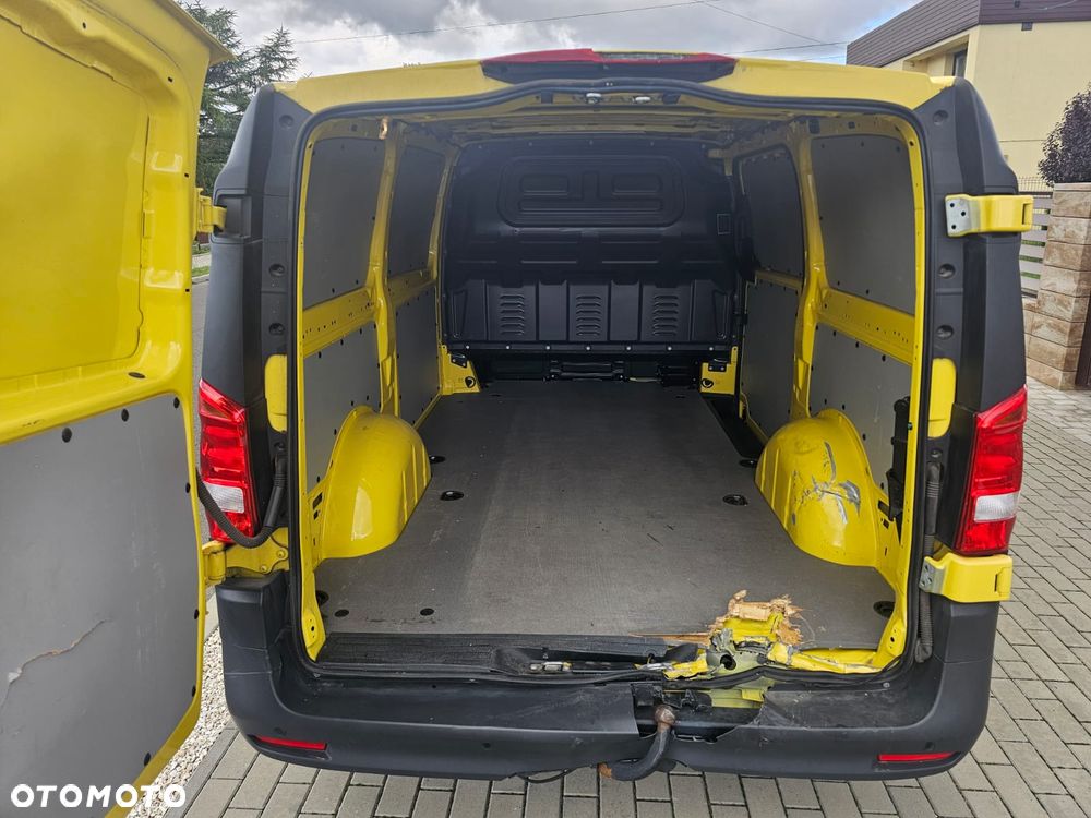 Mercedes-Benz VITO - 8
