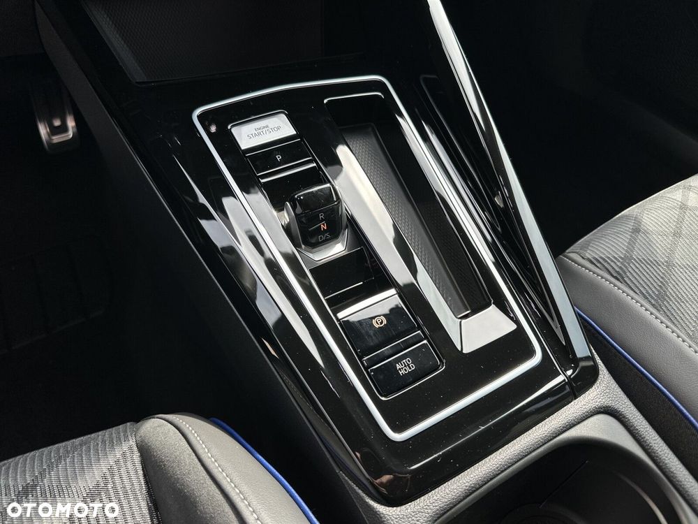 Volkswagen Golf Variant - 16