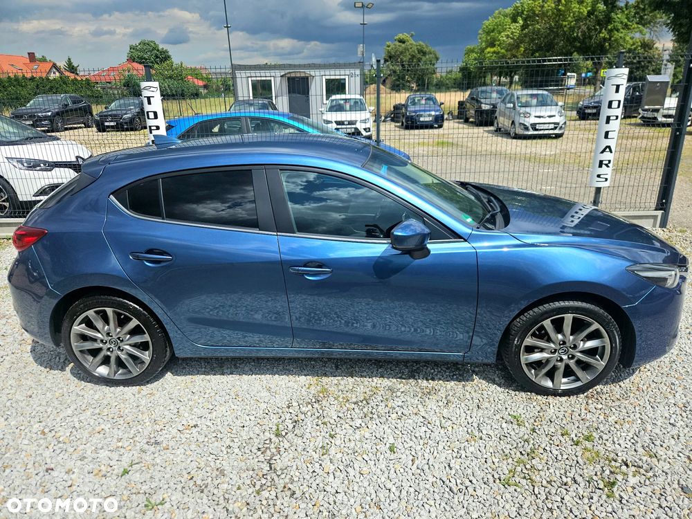Mazda 3 - 17