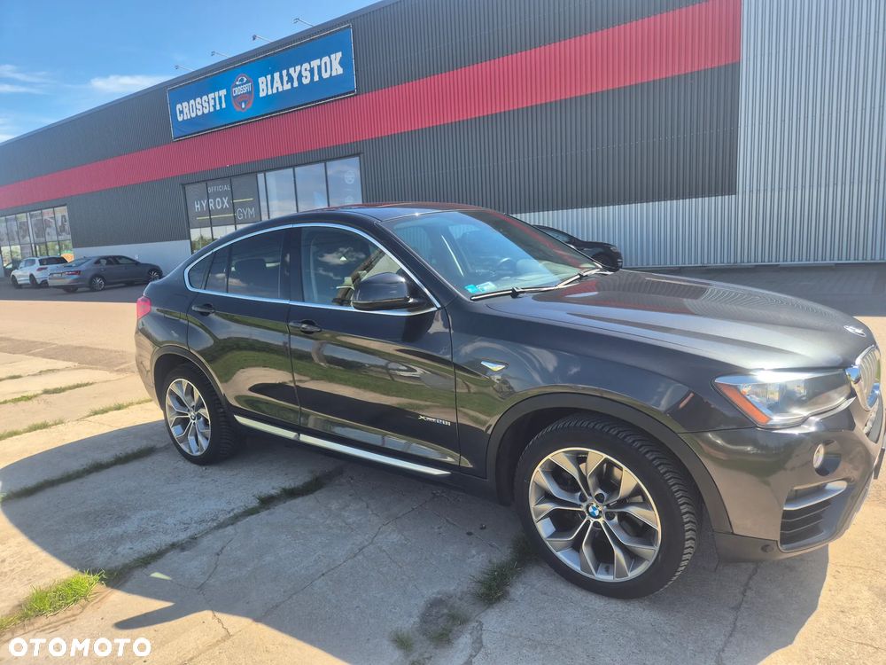 BMW X4 xDrive28i xLine - 12