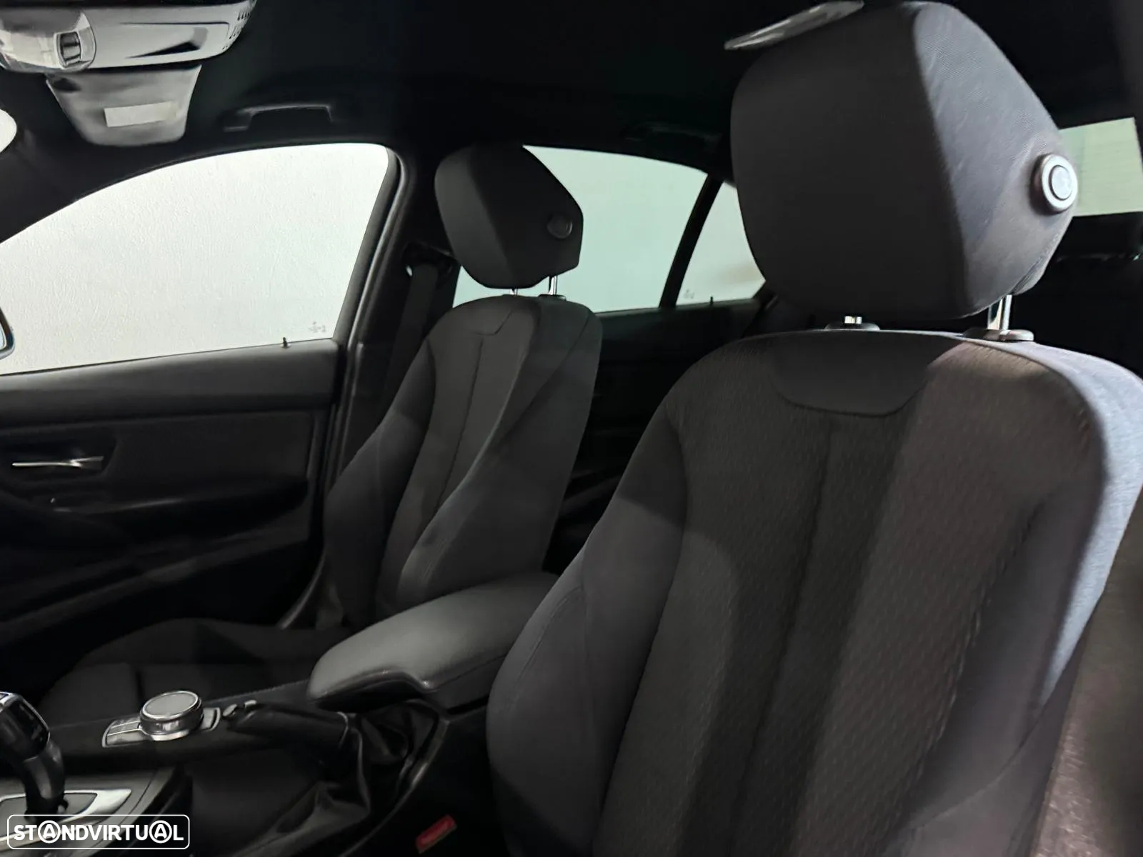 BMW 328 i Auto Pack M - 12