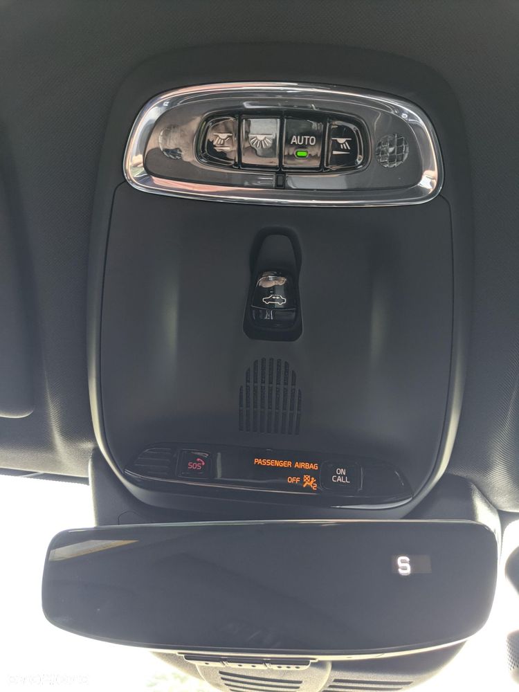 Volvo XC 60 - 28