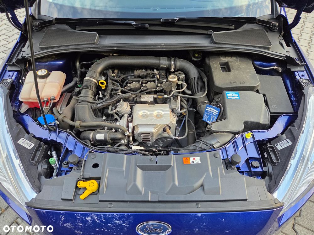 Ford Focus 1.0 EcoBoost Trend - 26