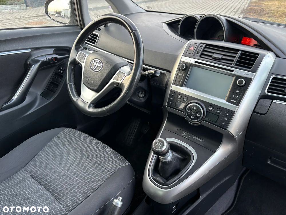 Toyota Verso 1.6 D-4D 5-Sitzer Start/Stop Edition S+ - 8