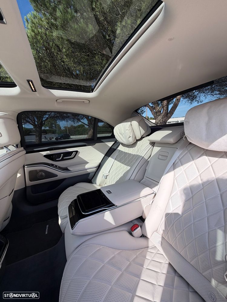 Mercedes-Benz S 580 e Longo - 11