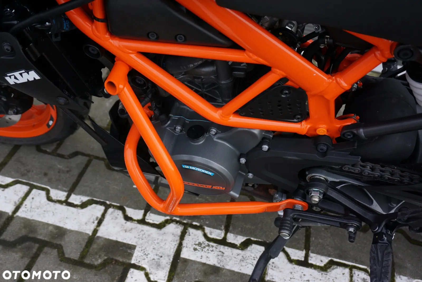 KTM Duke - 16