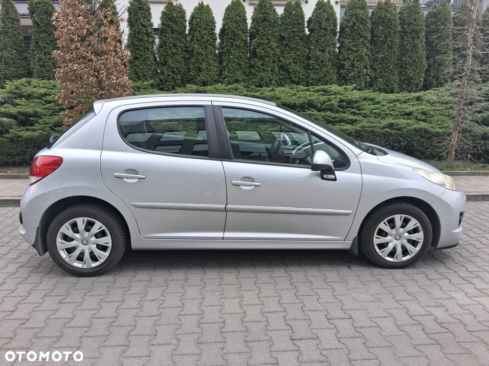 Peugeot 207 1.4 HDi Active - 13