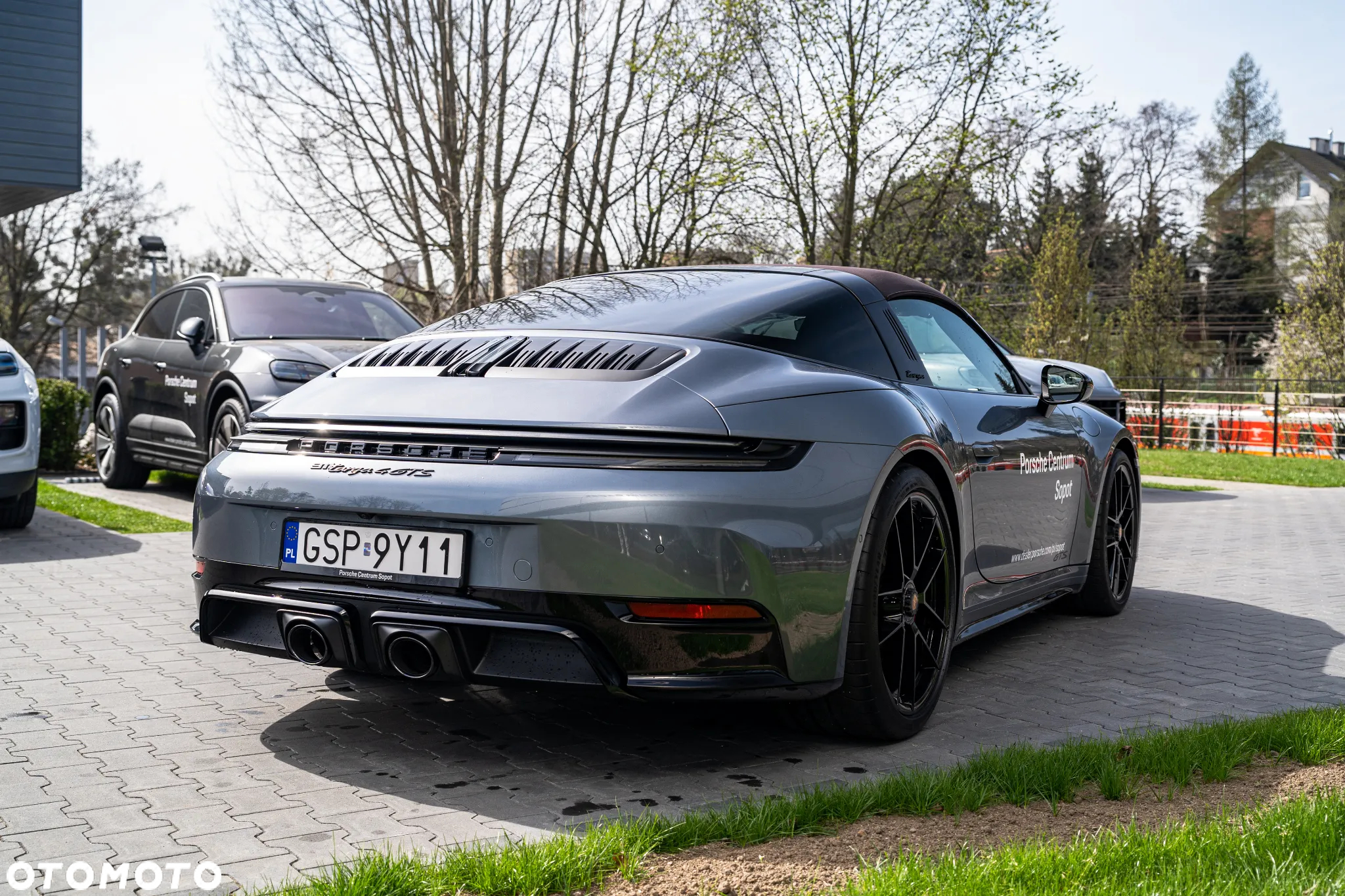 Porsche 911 Targa T-Hybrid 4 GTS - 4