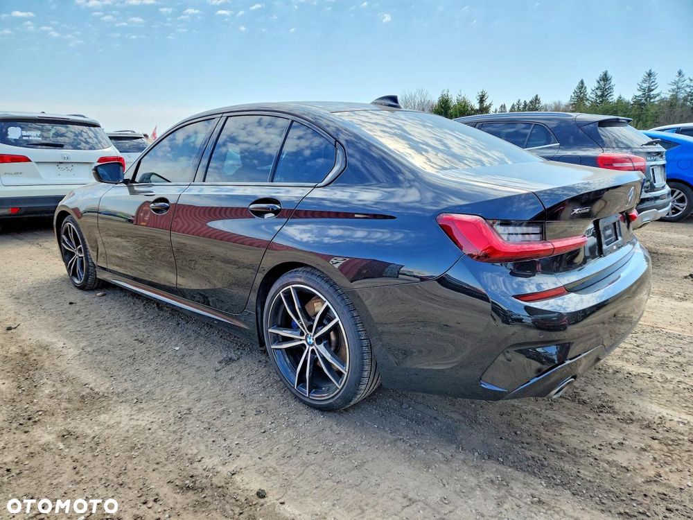 BMW Seria 3 330i xDrive M Sport - 2