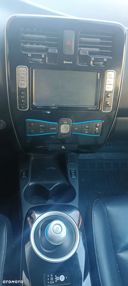 Nissan Leaf 24 kWh (ohne Batterie) Tekna - 10