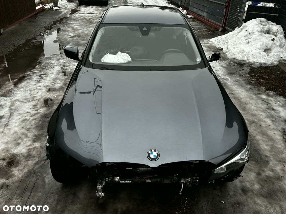 BMW Seria 3 318d Edition Luxury Line Purity - 12