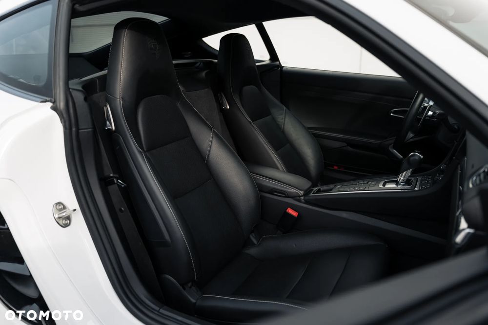 Porsche 718 Cayman GPF Style Edition PDK - 30