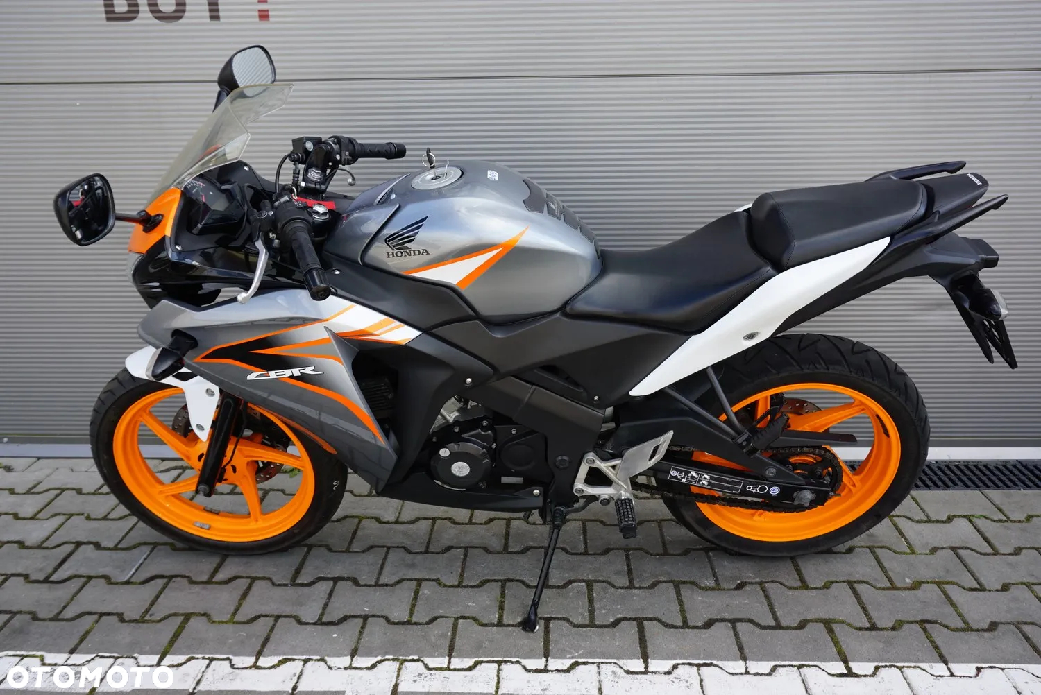 Honda CBR - 4