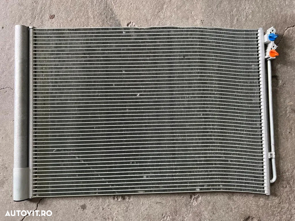 radiator clima BMW original radiator intercooler orginal bmw piese fab 2016 aproape noi BMW F10 F11 X5 X6 F15 F16 F12 F01 F02 etc pret in Descriere