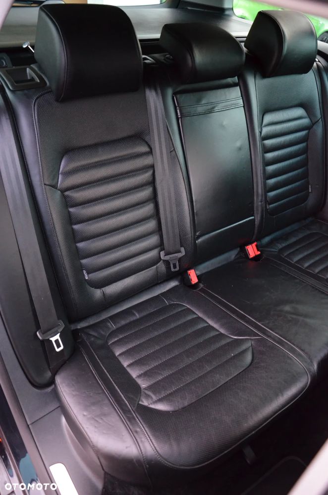 Volkswagen Passat 1.8 TSI DSG Highline - 19