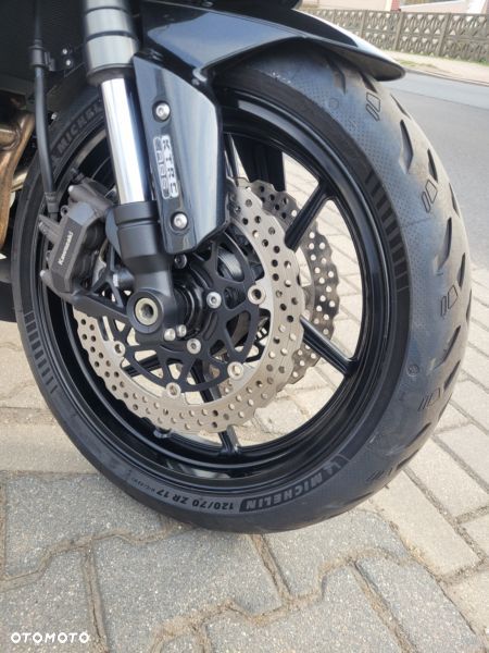 Kawasaki Ninja 1000 SX - 7
