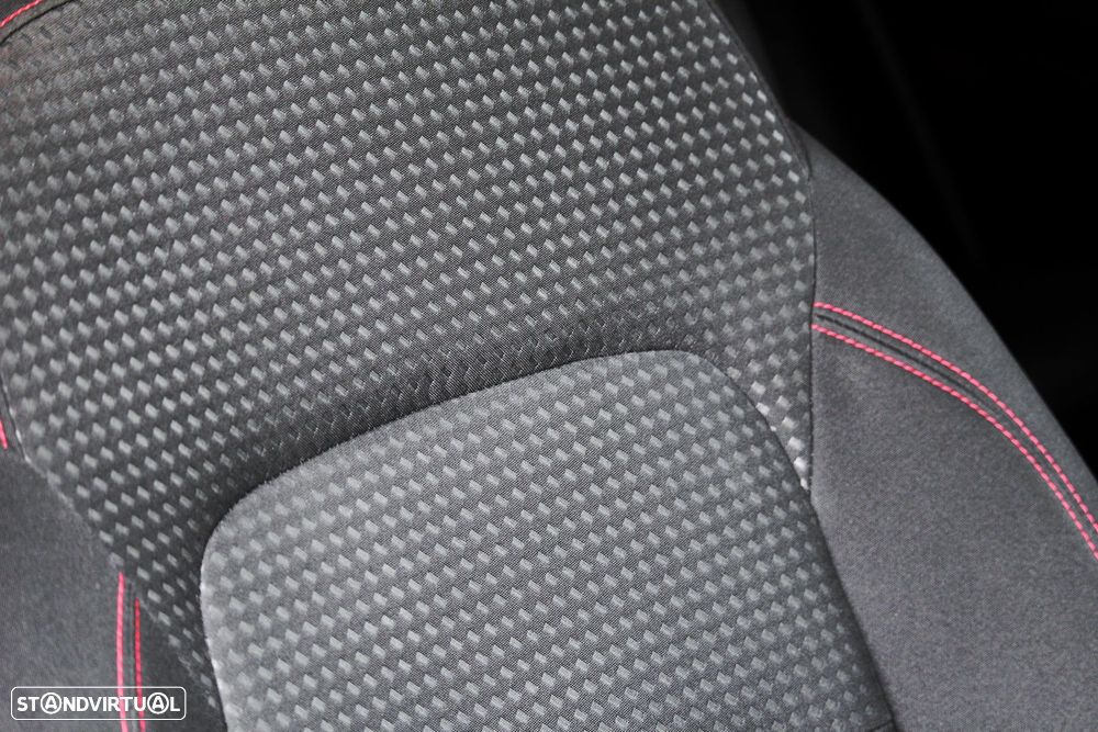 Ford Kuga 2.5 PHEV ST-Line - 17