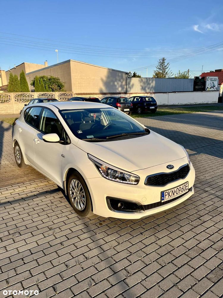 Kia Ceed - 1