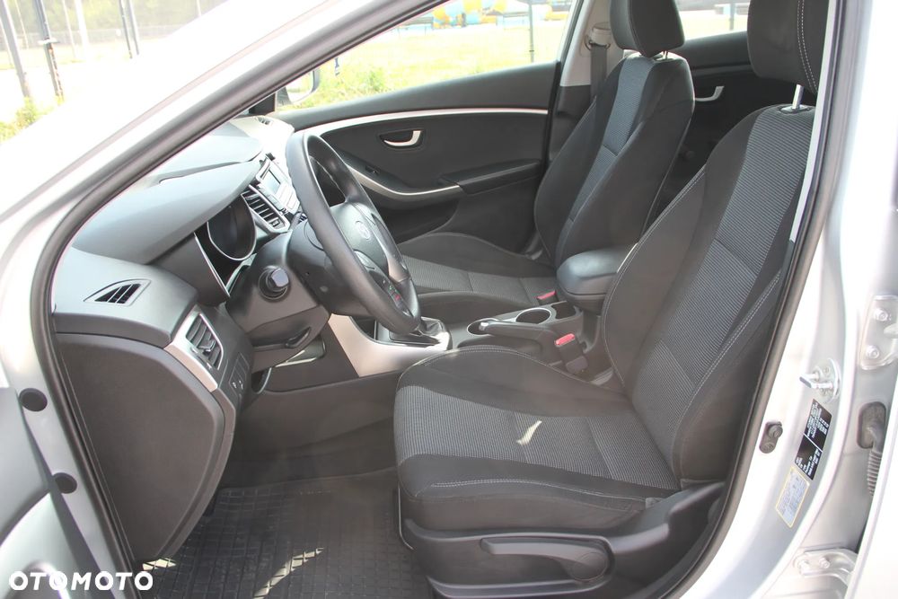 Hyundai i30 1.4 Style - 12