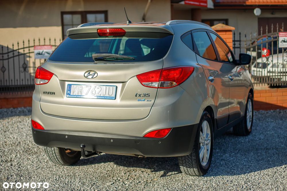 Hyundai ix35 1.7 CRDi 2WD blue Finale Silver - 12