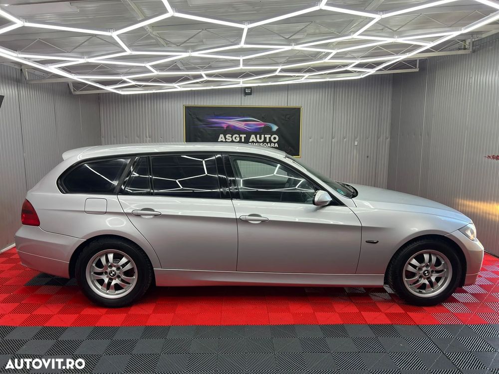 BMW Seria 3 318d - 21