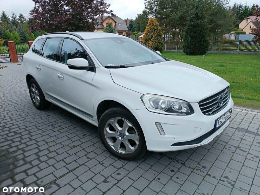 Volvo XC 60 T5 AWD Geartronic Summum - 1