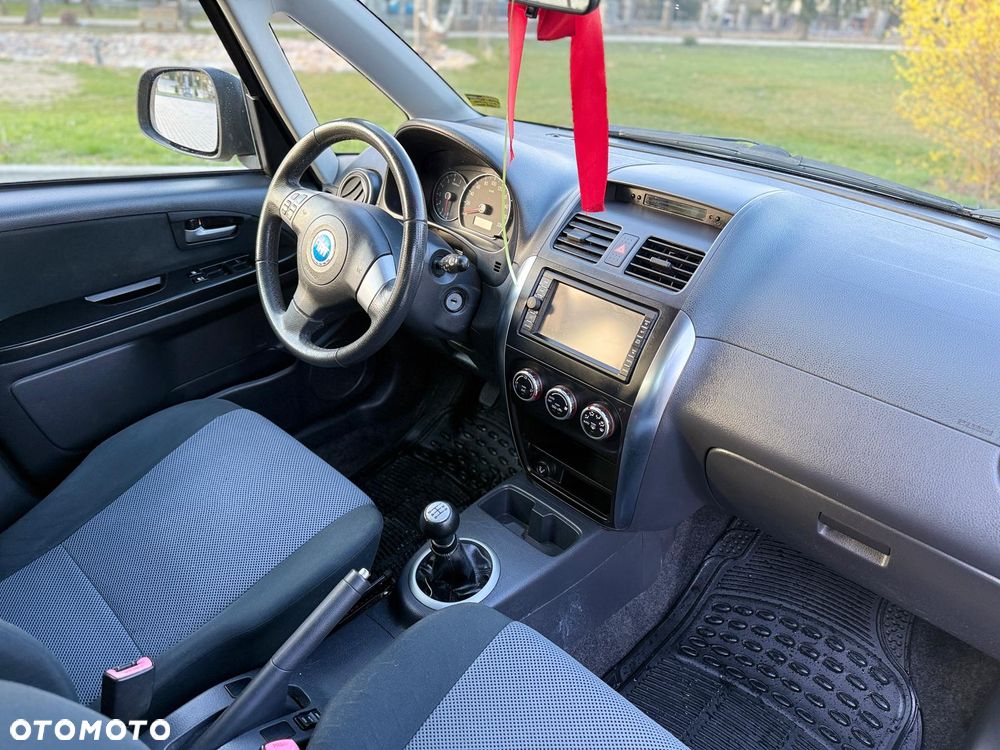 Fiat Sedici 1.6 16V 4x4 Emotion - 8