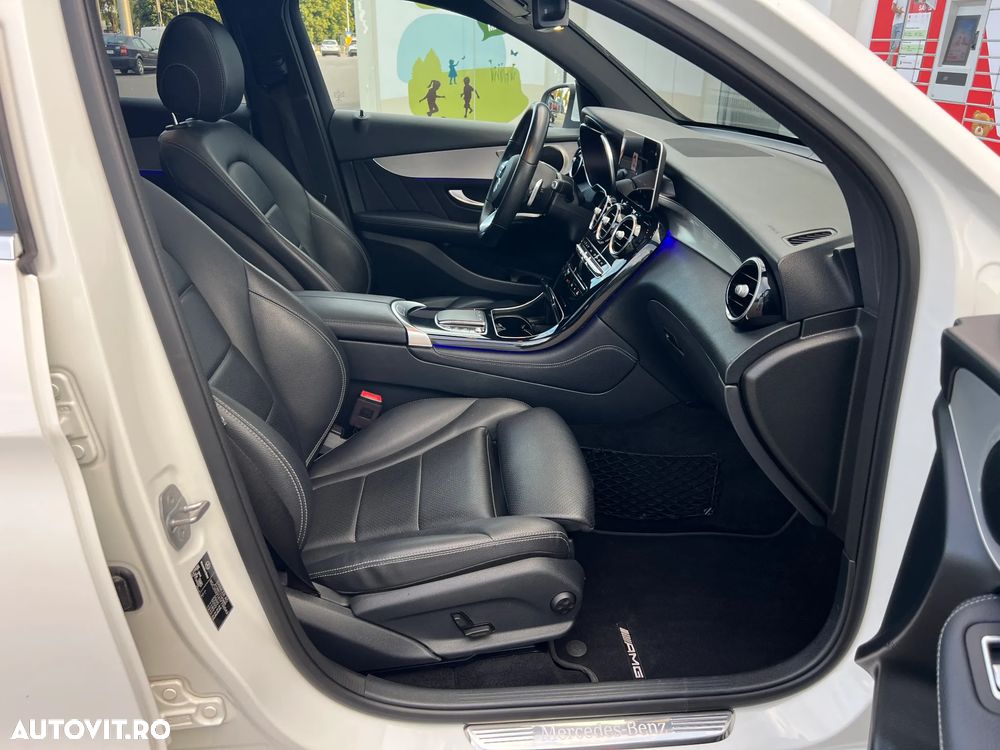 Mercedes-Benz GLC Coupe 220 d 4Matic 9G-TRONIC AMG Line - 9