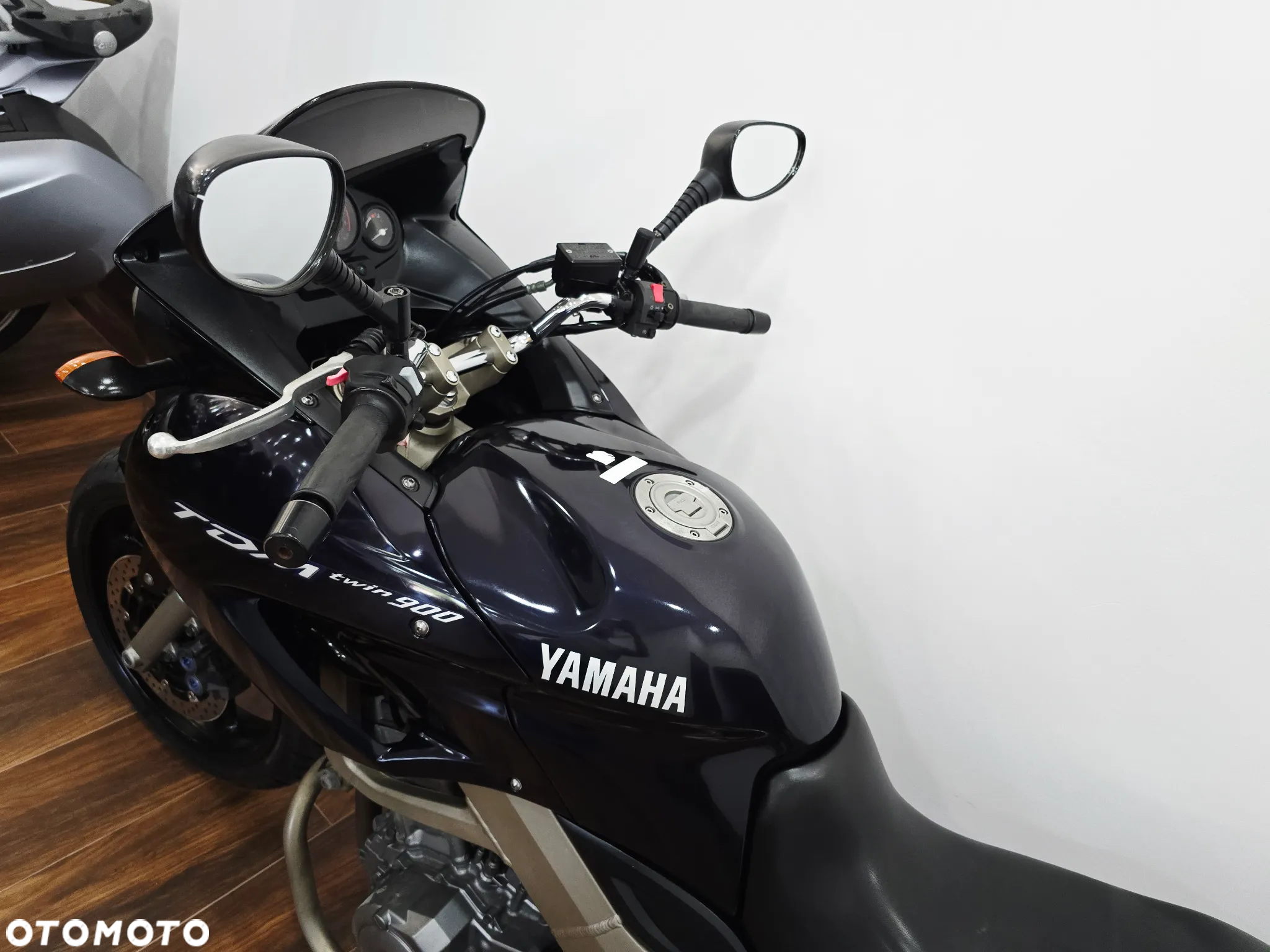 Yamaha TDM - 7