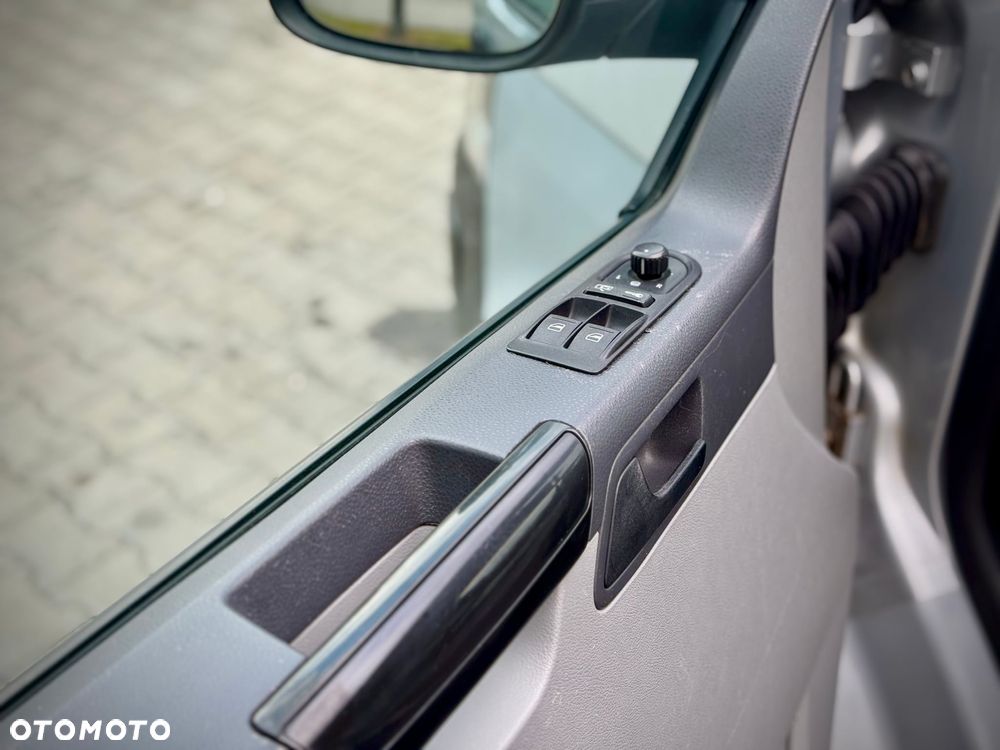 Volkswagen Transporter L1H1 - 9