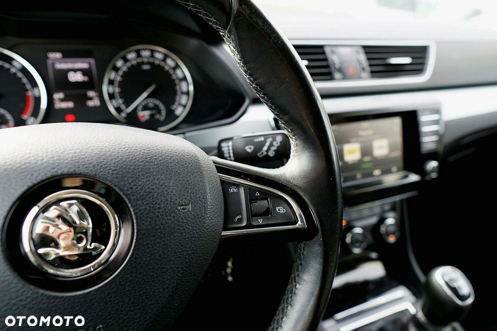 Skoda Superb 1.6 TDI Ambition - 26