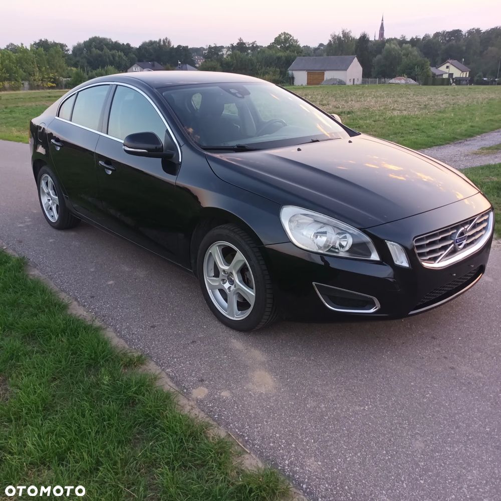 Volvo S60 D3 Momentum - 9