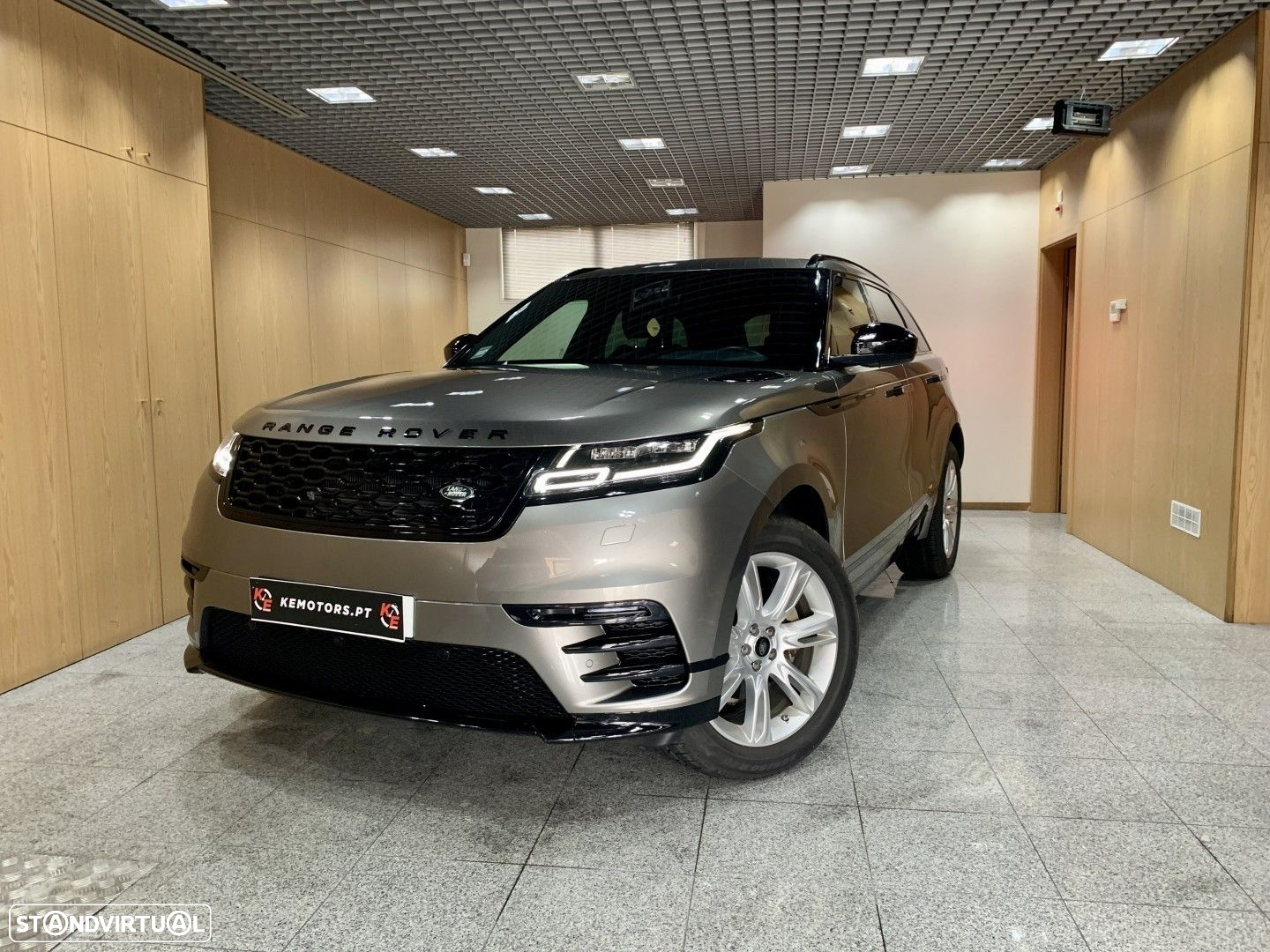 Land Rover Range Rover Velar 2.0 D R-Dynamic S - 2