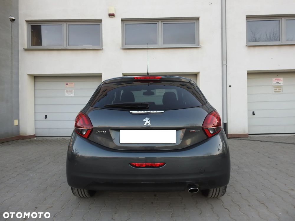 Peugeot 208 1.2 PureTech Allure S&S - 5