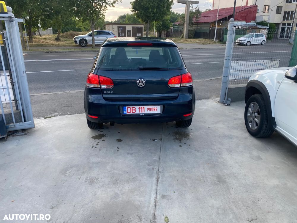 Volkswagen Golf 1.6 TDI BlueMotion Technology DPF Trendline - 10