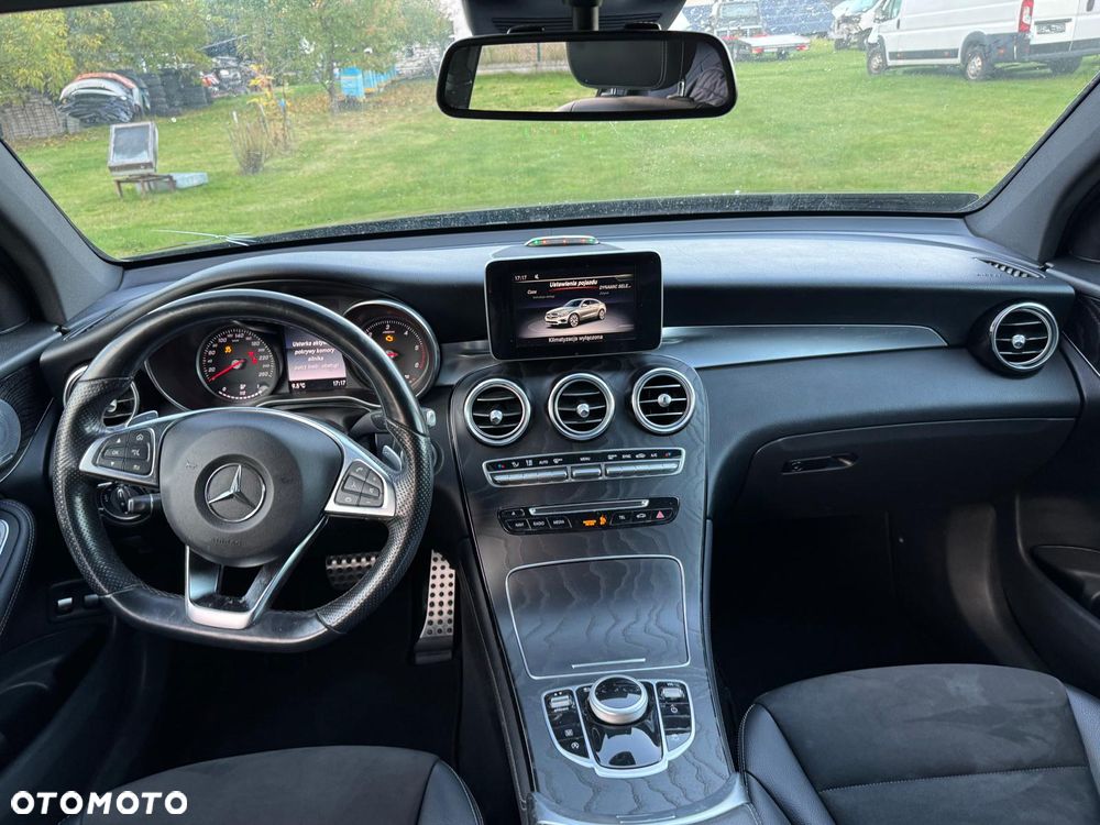 Mercedes-Benz GLC 250 d 4Matic 9G-TRONIC AMG Line - 19
