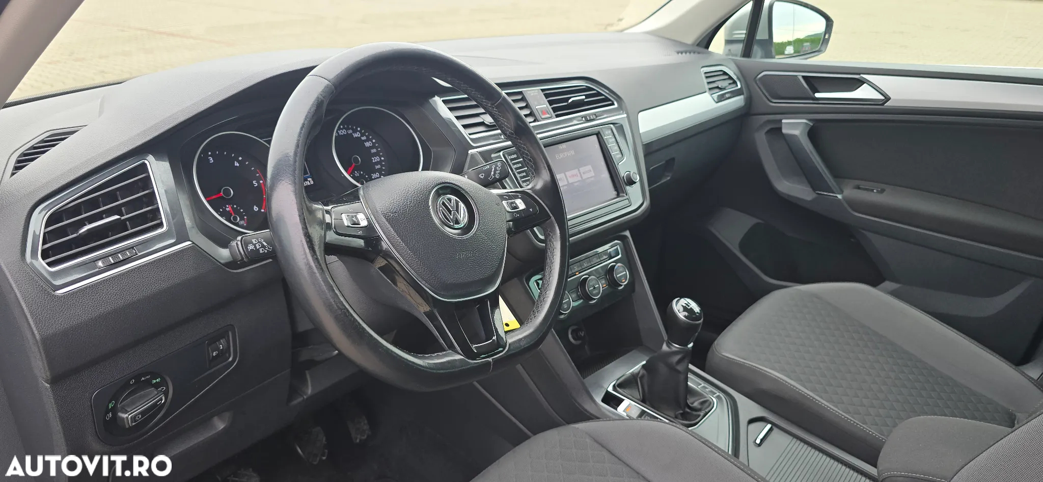 Volkswagen Tiguan 2.0 TDI SCR (BlueMotion Technology) Comfortline - 13