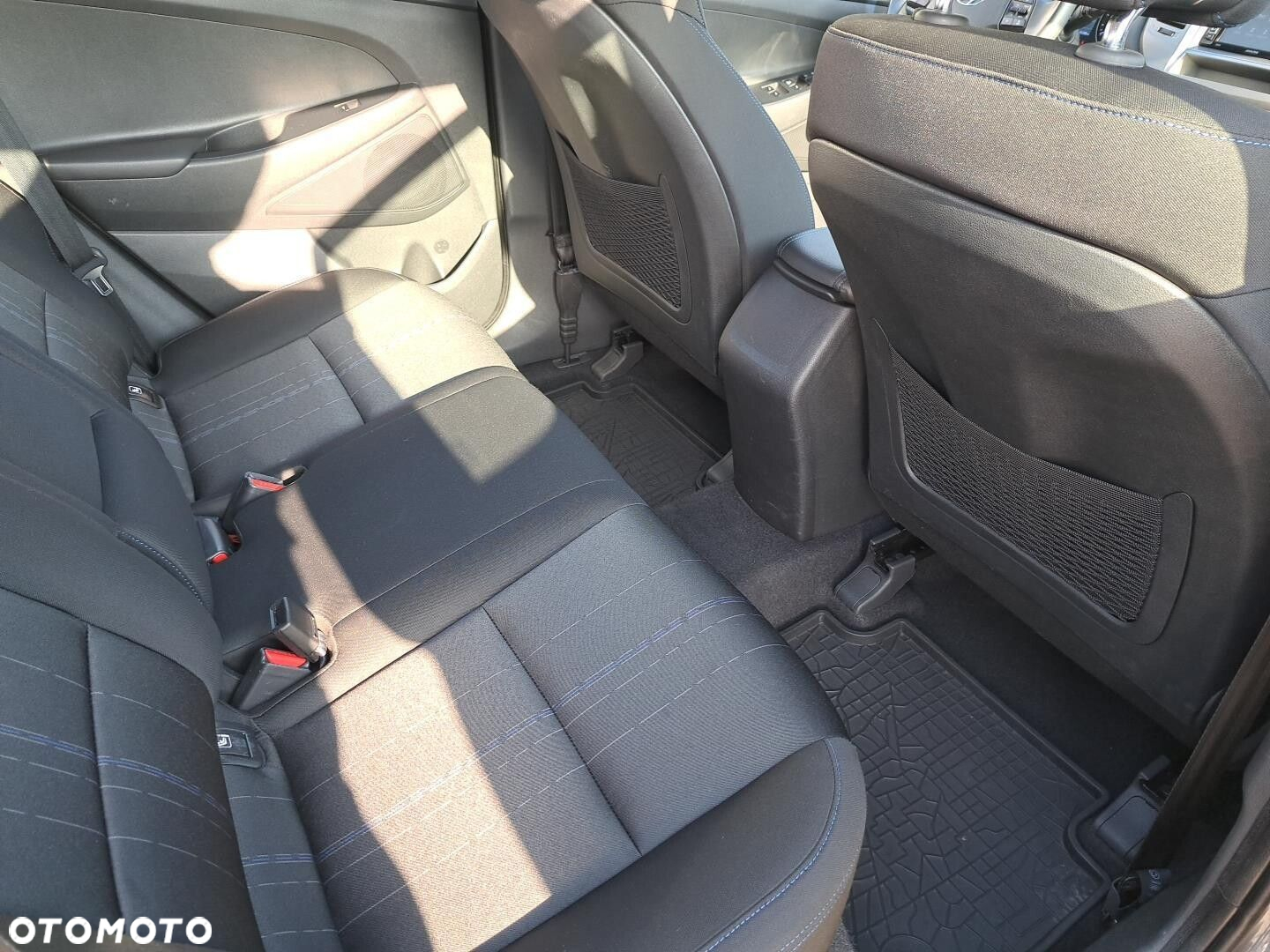 Hyundai Tucson 1.6 GDI BlueDrive Classic 2WD - 24