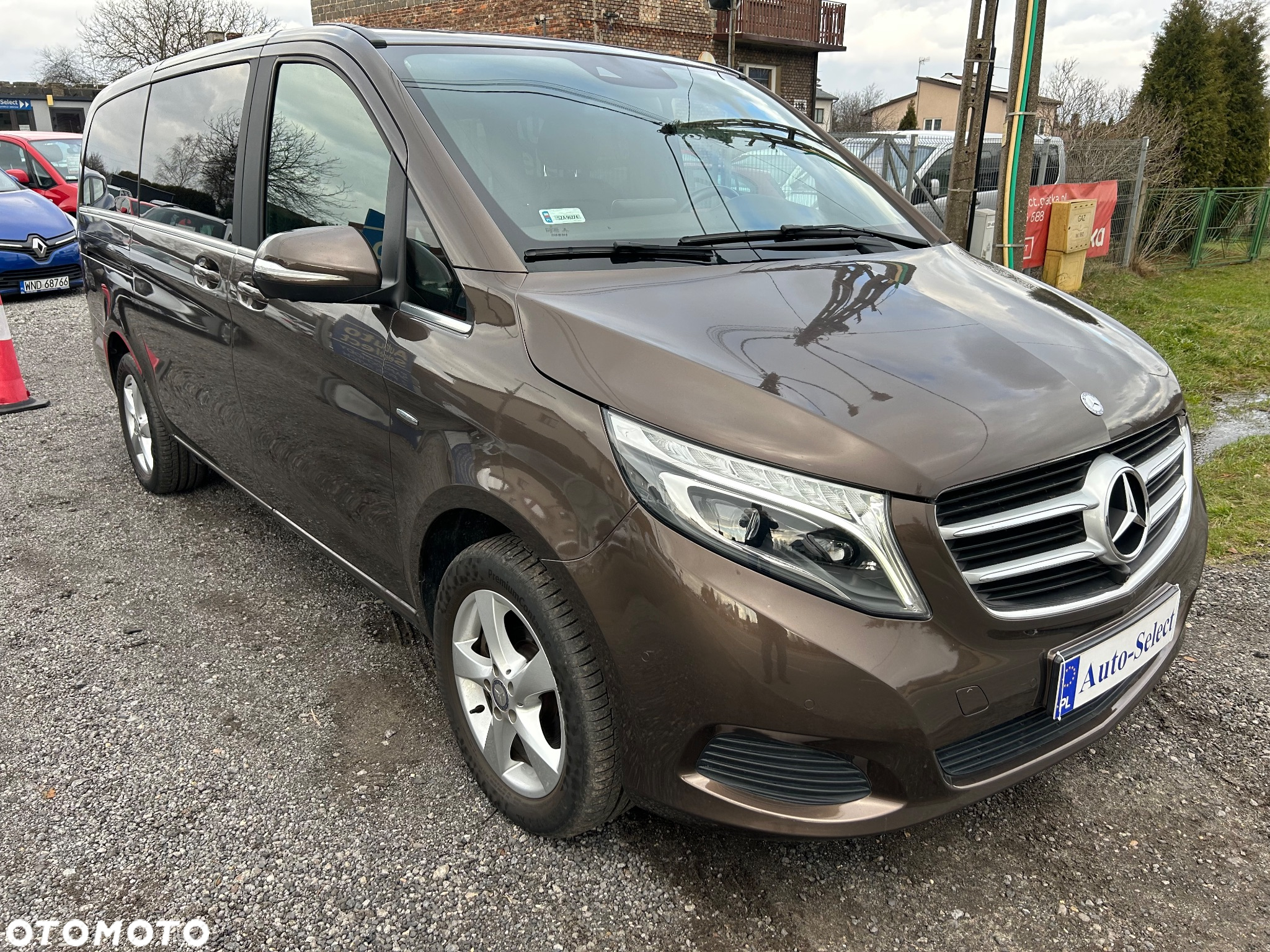 Mercedes-Benz Klasa V 250 d 4-Matic 7G-Tronic (d³ugi) - 3
