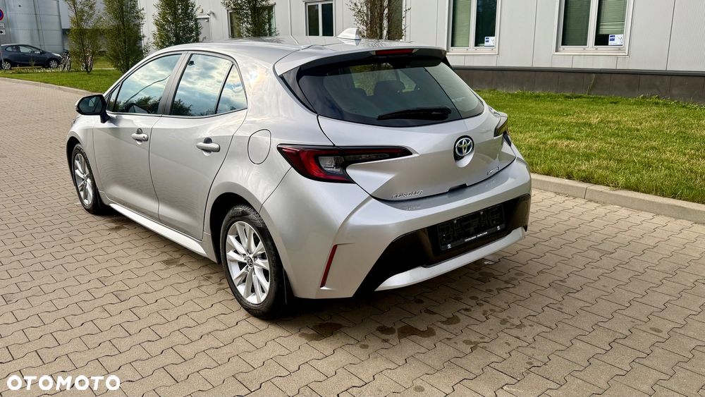 Toyota Corolla 1.8 Hybrid Comfort - 13