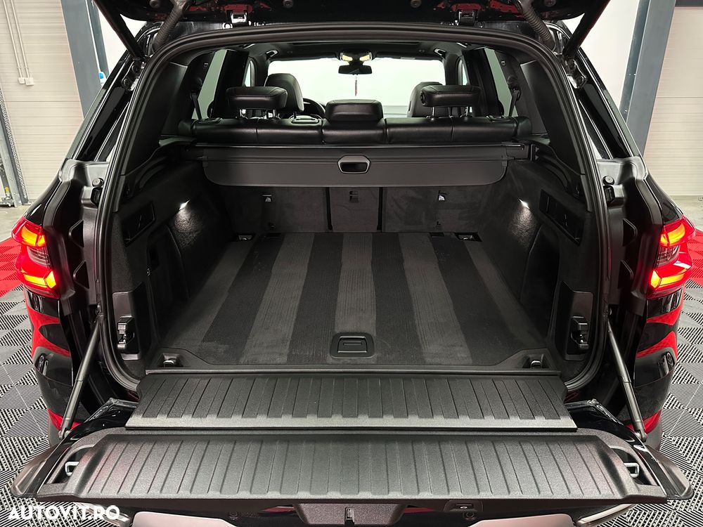 BMW X5 xDrive30d xLine - 33