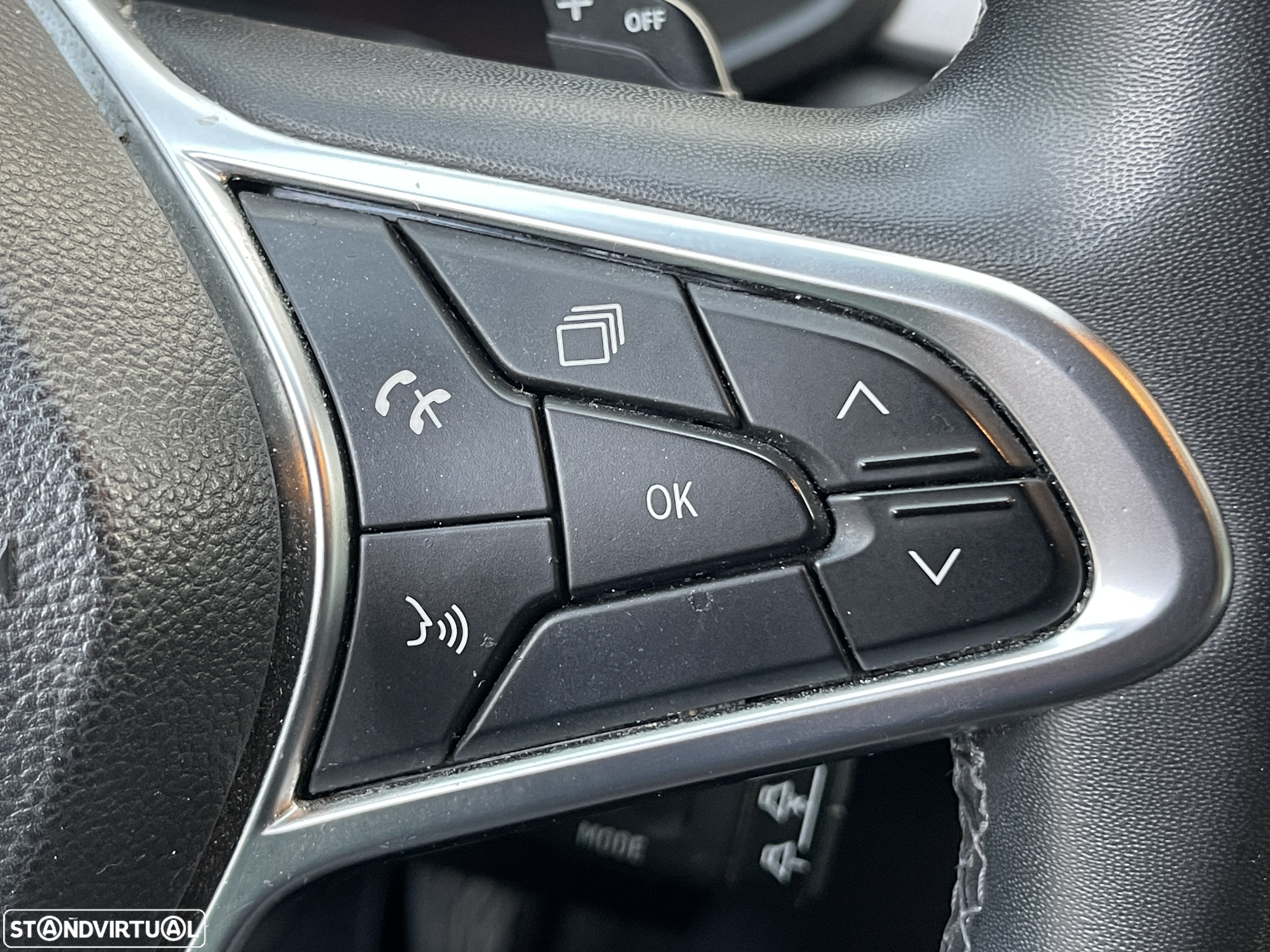 Renault Captur BLUE dCi 115 EDC BUSINESS EDITION - 14