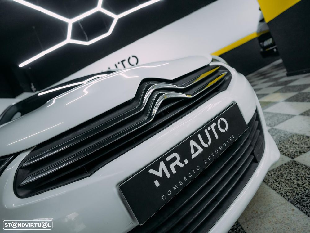 Citroën C4 1.2 PureTech Feel - 19